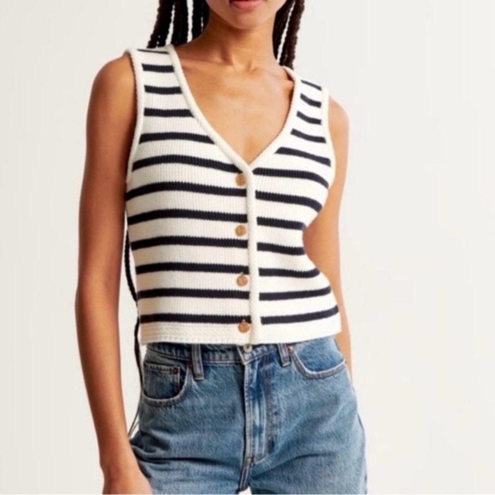 Abercrombie & Fitch Mara Gold Button Up Striped Sweater Vest Size Large